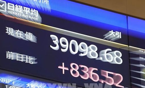 Chỉ số Nikkei 225 của Nhật Bản lần đầu tiên vượt mốc 50.000 điểm