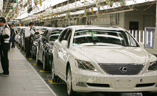 Toyota lập kỷ lục doanh số bán xe trên toàn cầu