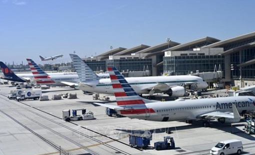 Chính phủ Mỹ đóng cửa gần một tháng, giao thông và phúc lợi tê liệt