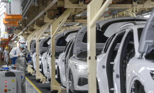 Trung Quốc Loại Xe Điện Khỏi Kế Hoạch 5 Năm 2026-2030