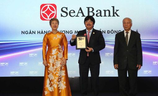 SeABank lần thứ 6 được vinh danh trong Top 50 doanh nghiệp có lợi nhuận xuất sắc nhất Việt Nam năm 2025