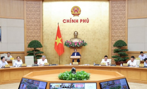 Thủ tướng yêu cầu tăng cường quản lý, định hướng, kiểm soát giá nhà, đất trong quý cuối năm