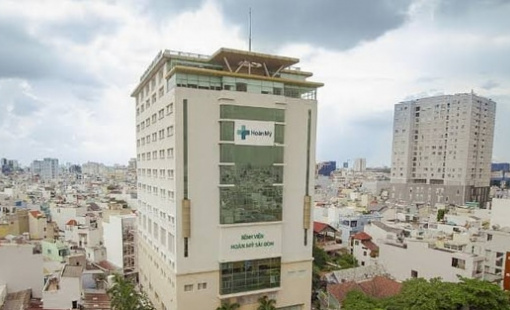 Chủ chuỗi bệnh viện tư lớn nhất Việt Nam tiếp tục lãi lớn: Lợi nhuận 6 tháng tăng gấp đôi, lãi tổng cộng 1.900 tỷ từ đầu năm 2022