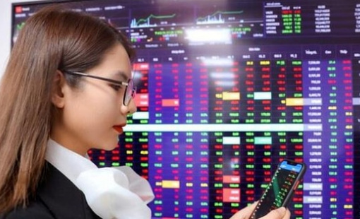 Dự báo dòng tiền chuẩn bị xoay trục, VNDirect chỉ tên nhóm cổ phiếu chưa tăng mạnh và có câu chuyện tăng trưởng