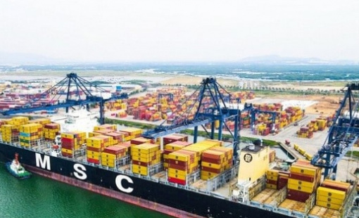 UOB nâng dự báo tăng trưởng Việt Nam năm 2025 lên 7,7%