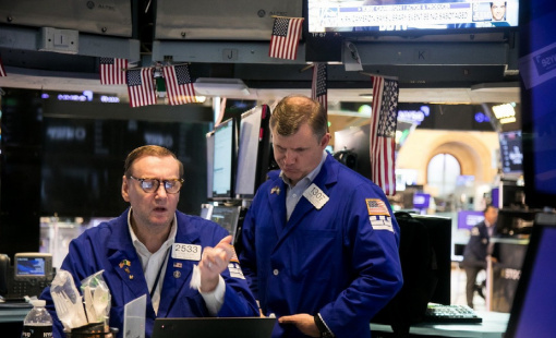 Thị trường chứng khoán Mỹ biến động trong tuần đầy thách thức