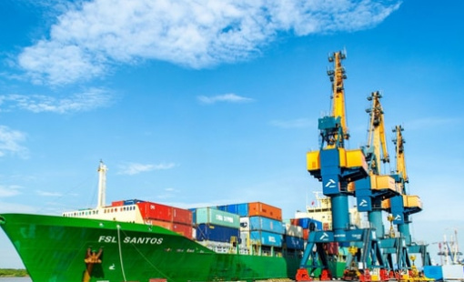 Về đích sớm, doanh nghiệp sở hữu đội tàu container lớn nhất Việt Nam muốn nâng kế hoạch lợi nhuận lên trên 1.100 tỷ