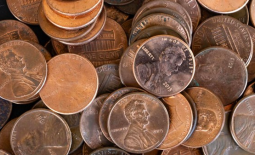 Mỹ ngừng sản xuất đồng 1 xu, các nhà bán lẻ gặp khó