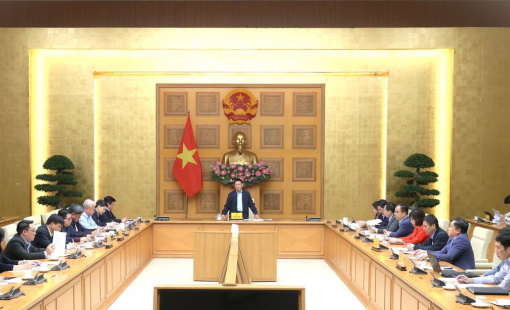 Phó Thủ tướng Hồ Đức Phớc: Kiên định mục tiêu kiểm soát CPI năm 2025 ở mức khoảng 3,3%