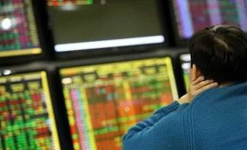 Góc nhìn chuyên gia: Nhịp điều chỉnh bất ngờ có thể xuất hiện, khả năng test lại đáy 1.580 cần được tính đến