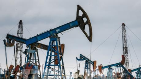 Thị trường dầu mỏ trải qua chuỗi tháng giảm giá dài nhất kể từ 2023