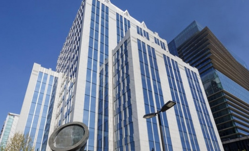 Châu Âu bất ngờ dỡ phong tỏa tài sản của nhà đầu tư Nga, không cần xin phép Mỹ