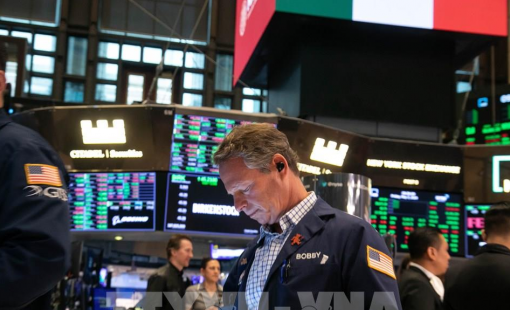 Thị trường chứng khoán Mỹ, châu Âu đồng loạt giảm phiên 4/11