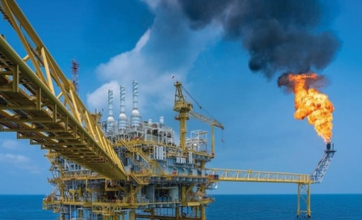 Loạt cổ phiếu dầu khí “bứt tốc” mạnh mẽ, điều gì đang diễn ra?