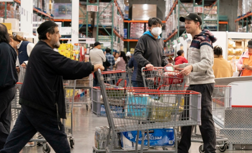 Kinh tế Mỹ tháng 10/2025: dịch vụ tăng trưởng, thị trường lao động yếu