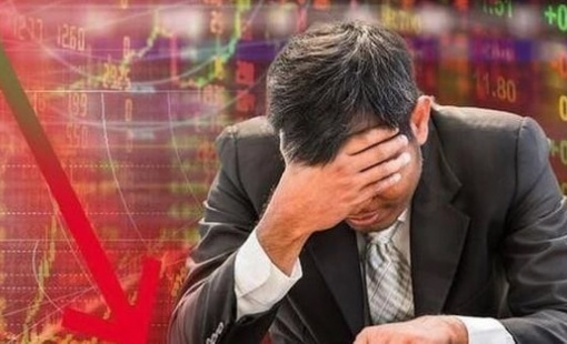 Phiên 1/12: Khối ngoại quay đầu bán ròng hàng trăm tỷ đồng, cổ phiếu nào bị "xả" mạnh nhất?