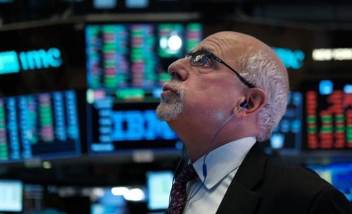 Phiên 10/12: Gần 400 tỷ đồng cổ phiếu Việt Nam bị khối ngoại bán ròng, mã nào bị "nhắm" đến?