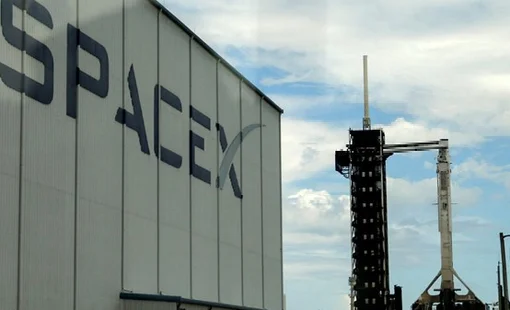 Giao dịch nội bộ đẩy mức định giá cho SpaceX lên 800 tỷ USD