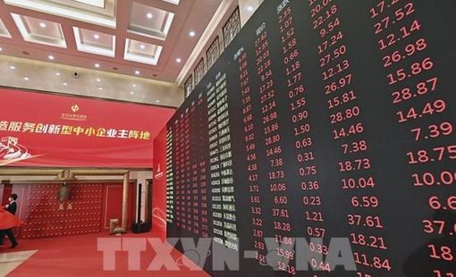 Chờ đợi các số liệu kinh tế Mỹ, chứng khoán châu Á đồng loạt giảm điểm