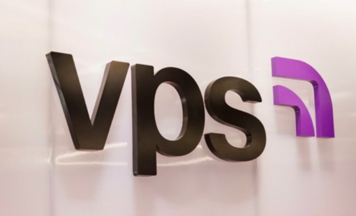 Ngày đầu chào sàn HoSE, VCK giảm 15,33%