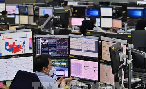 Chứng khoán châu Á khởi sắc nhờ tín hiệu lạm phát Mỹ và lợi nhuận ngành chip