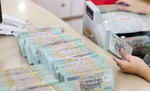 TOP ngân hàng trả lãi tiết kiệm 7%/năm trở lên, gửi từ 6 tháng, chỉ cần số tiền vừa phải