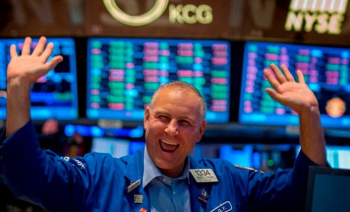 Khối ngoại "tung" gần 500 tỷ mua ròng phiên VN-Index tăng mạnh nhất châu Á, cổ phiếu nào được gom nhiều nhất?