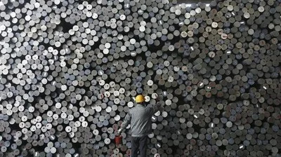 Mỹ áp thuế chống bán phá giá 127% đối với thép xây dựng của Algeria