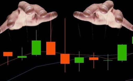 Một cá nhân bị phạt 1,5 tỷ do thao túng cổ phiếu, 8 người bị cấm giao dịch chứng khoán vì "tiếp tay"