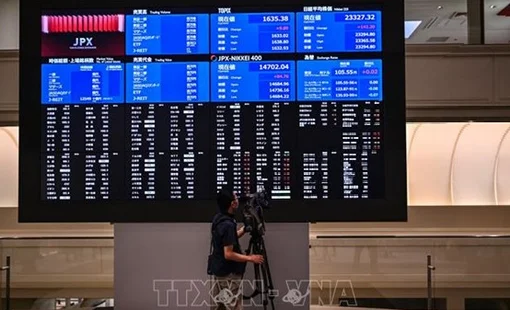 Thị trường châu Á hưởng ứng đà tăng kỷ lục của chứng khoán Mỹ