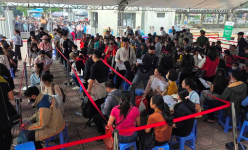 Nhà ở xã hội tăng tốc, thị trường bất động sản vẫn lệch pha