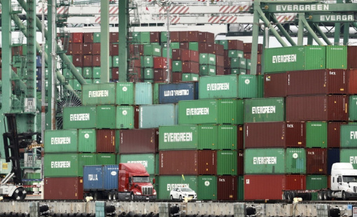 Dự báo 2026: Kinh tế EU chịu sức ép kép giữa thuế quan và năng lượng Mỹ