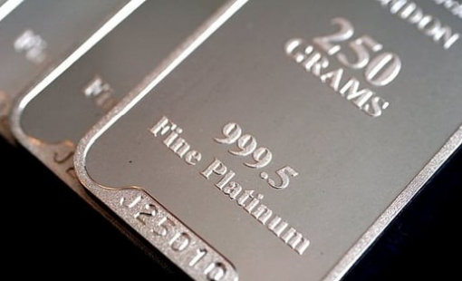 Bạc bùng nổ 175% năm nay nhưng vẫn chưa bằng kim loại này