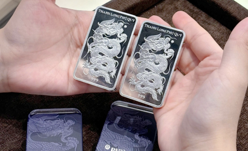 Người tích trữ bạc tại Việt Nam lãi đậm sau hơn 1 năm