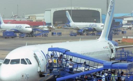 "Ông lớn" hàng không Ấn Độ hủy hơn 1.000 chuyến bay chỉ trong vài ngày