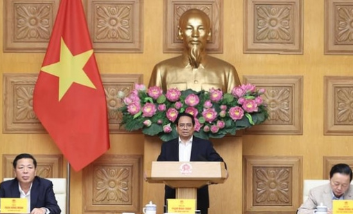 Chưa đầy 2 tuần nữa, Việt Nam sẽ chứng kiến cột mốc  kỷ lục hơn 1,3 triệu tỷ đồng, Thủ tướng chỉ đạo 'nóng'