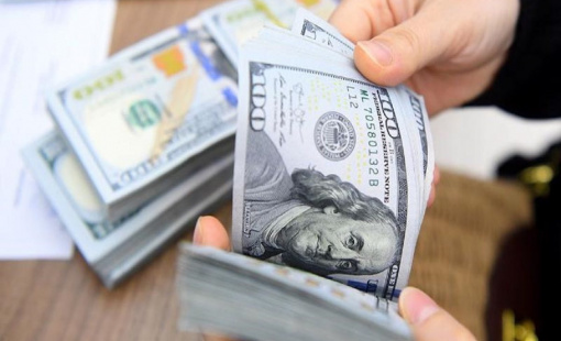 Giá vàng SJC bật tăng, giá USD ngân hàng "hạ nhiệt"