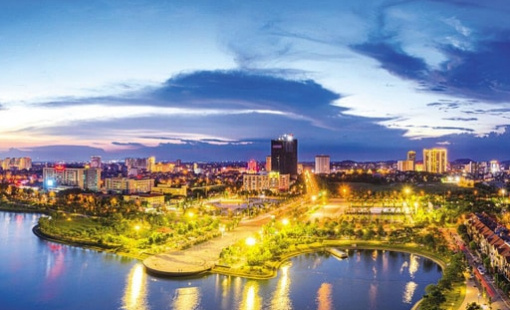 Bộ Chính trị yêu cầu nghiên cứu sáp nhập một số đơn vị hành chính cấp tỉnh, bỏ cấp huyện