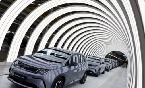 Một công ty xe điện Trung Quốc đang tái định nghĩa tiêu chuẩn toàn ngành, thách thức chiến lược định giá