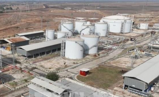 Giá dầu thế giới đảo chiều khi lo ngại về nguồn cung hạ nhiệt