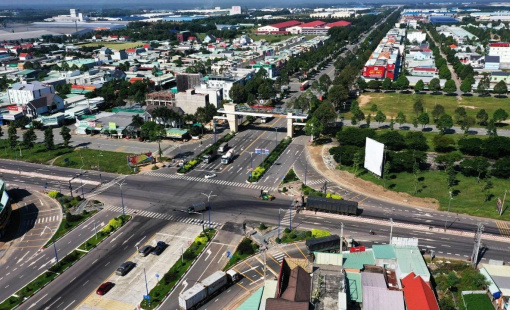 Chưa đầy 2 tháng thu ngân sách 250 tỷ, huyện 12 năm tuổi định hướng lên thị xã ngay năm sau