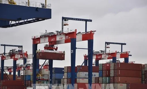 Pháp: EU sẽ "đáp trả tương xứng" nếu Mỹ áp thuế 25%
