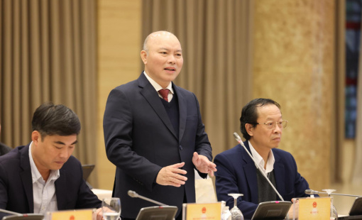 Đảm bảo cân đối đủ nguồn kinh phí hỗ trợ nhân sự thuộc diện tinh giản