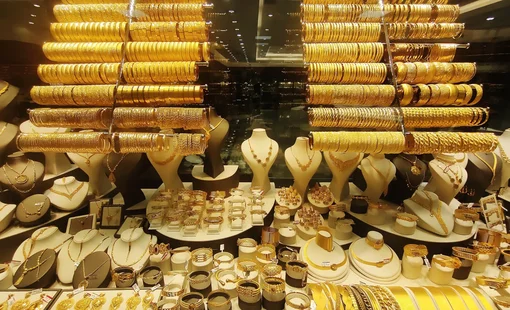 Chưa hết "nóng", giá vàng thế giới thiết lập đỉnh mới