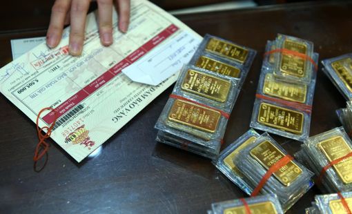 Tiếp tục tăng tốc, giá vàng SJC vượt 100 triệu đồng/lượng