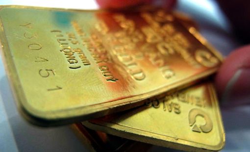 Tiếp tục "cài số lùi", giá vàng SJC về mốc 97,4 triệu đồng mỗi lượng