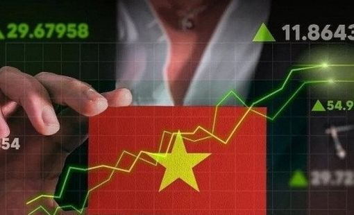 Ngành quỹ chỉ chiếm 6% GDP, Chủ tịch UBCKNN nêu 5 giải pháp trọng tâm thúc đẩy tăng trưởng