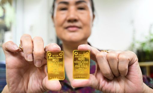 Vàng SJC tăng mạnh giá mua, chênh lệch mua bán giảm về 2 triệu đồng