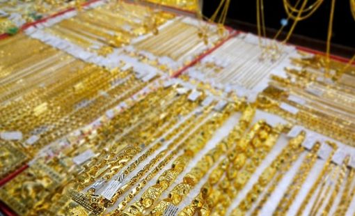 Sau một ngày rơi mạnh, giá vàng trong nước sáng 29/4 bật tăng trở lại 1 triệu đồng mỗi lượng