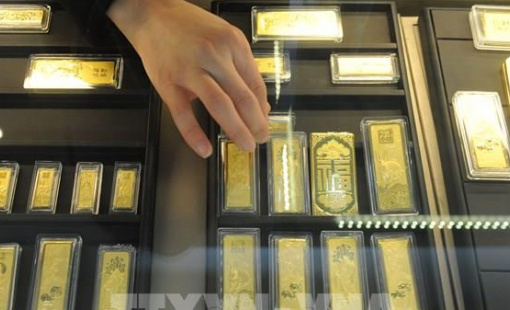 Giá vàng châu Á tăng do mối lo thuế quan